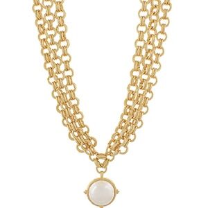 30mm Pearl & 3 Layered Chain Necklace